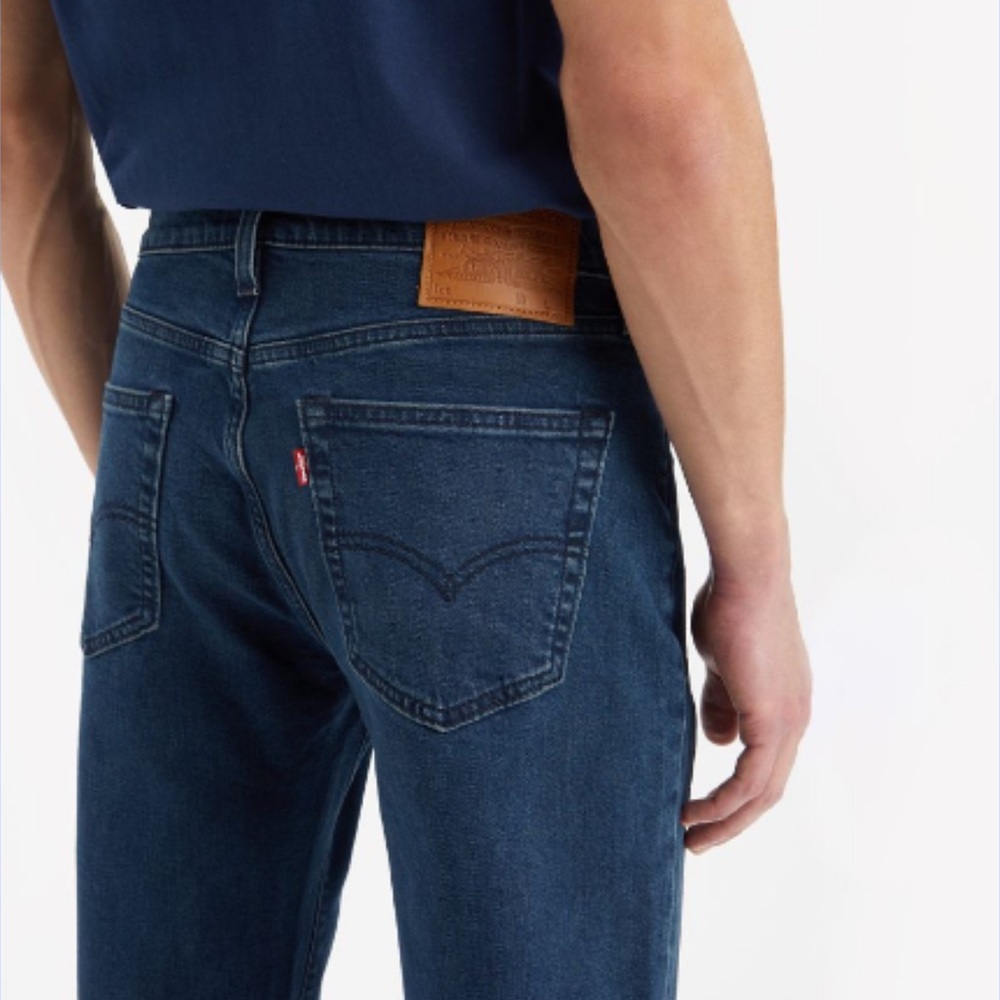 Vintage Levi’s 514 Men’s 36x26 InseamLoose Straight Leg Dark Wash Denim Jeans